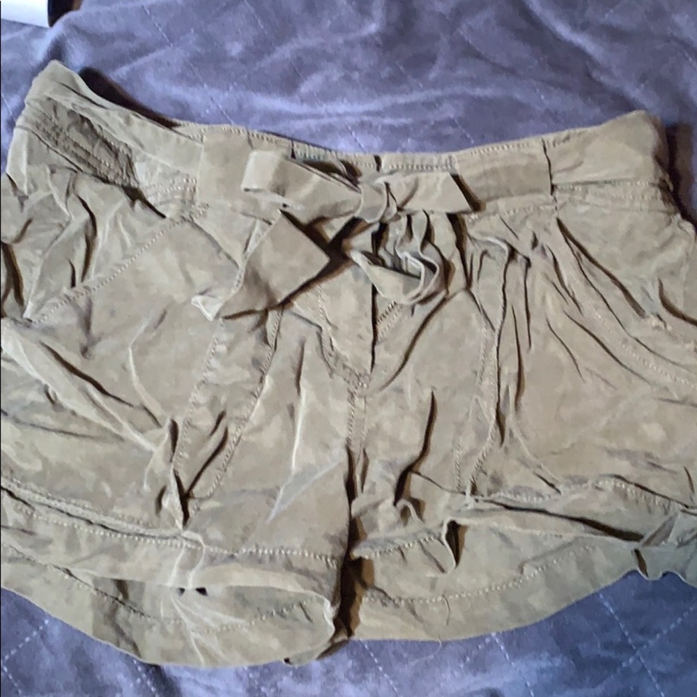 LOFT green shorts, size 4